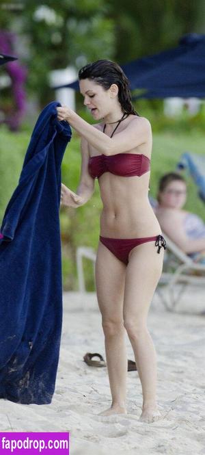 Rachel Bilson photo #0285