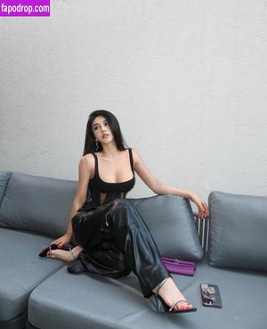 June Gong photo #0022