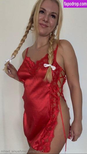 laurie_berlin photo #0193