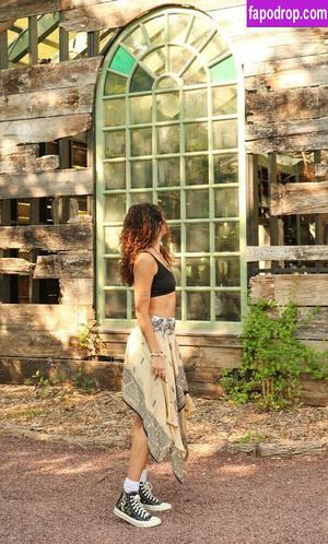 Meghan Lane photo #0311