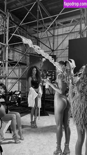 Candice Swanepoel photo #1587