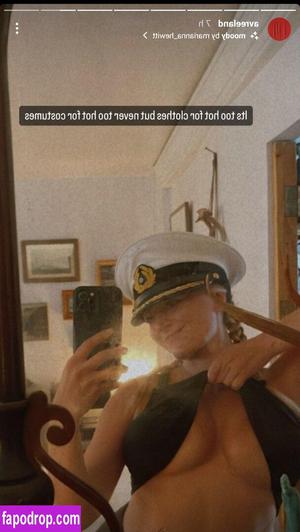 Alexandra Vreeland photo #0050