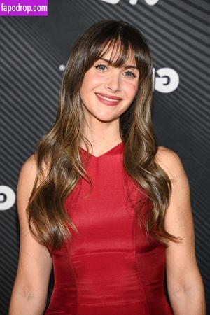 Alison Brie photo #1039