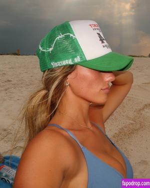 hadelinemope photo #0532