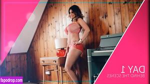 Ashley Bridges photo #0227