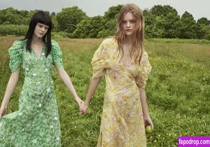 Willow Hand photo #0016