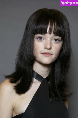 Willow Hand photo #0008