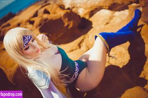 Katyuska Moonfox photo #0041