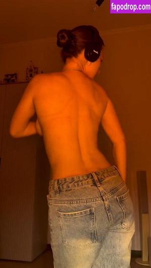 Toma Efremova photo #0449