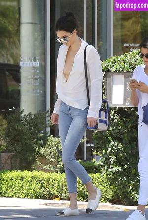 Kendall Jenner photo #3425